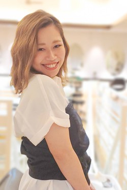 岩泉友奈